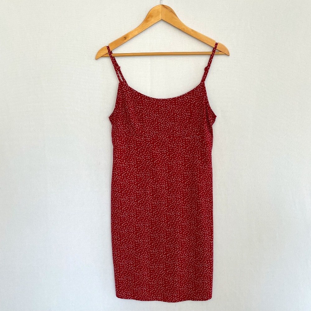 BRANDY MELVILLE Small Colleen Red Ditsy Floral Spaghetti Strap Mini Dress